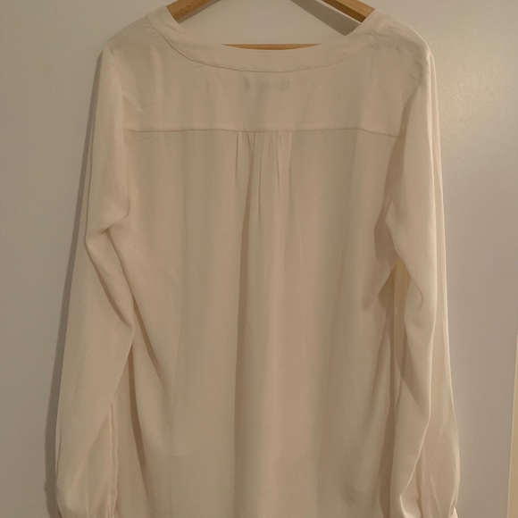 Banana Republic - Long Sleeve V-Neck Blouse - L - Picture 3 of 4